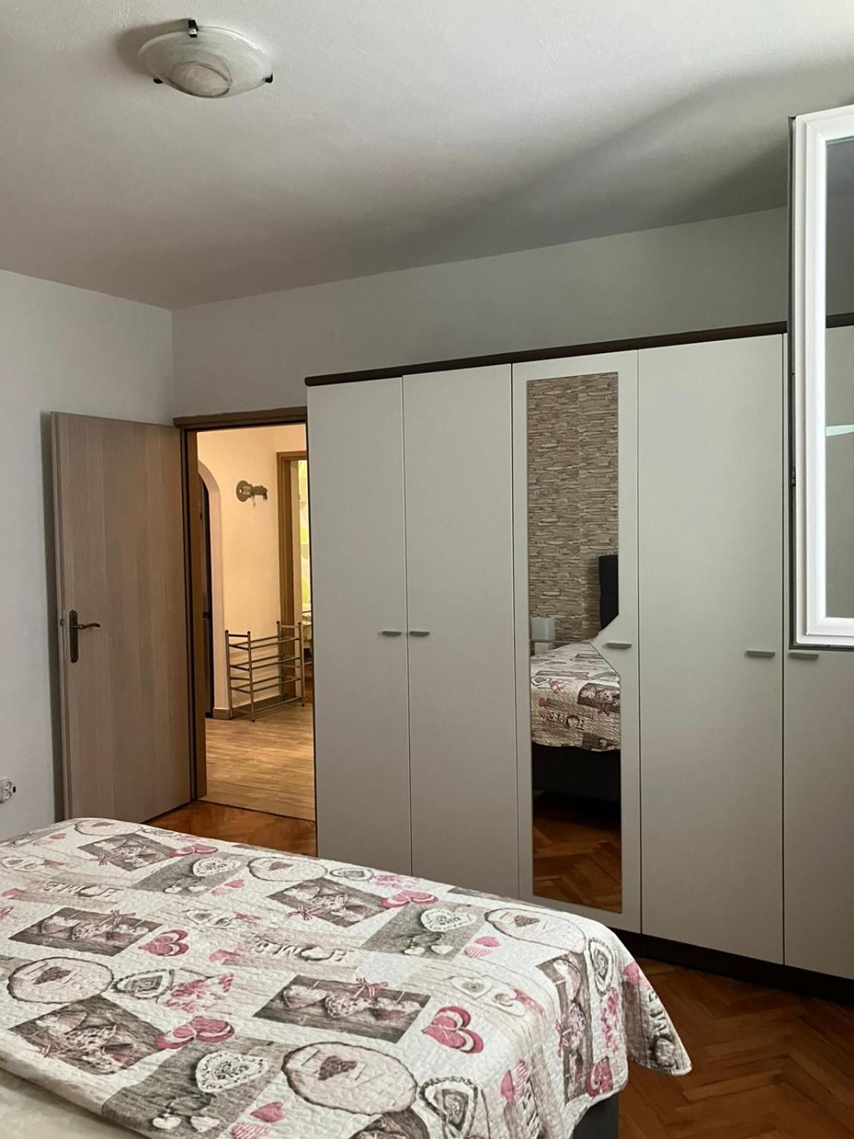 ורסאר Apartman Natali מראה חיצוני תמונה