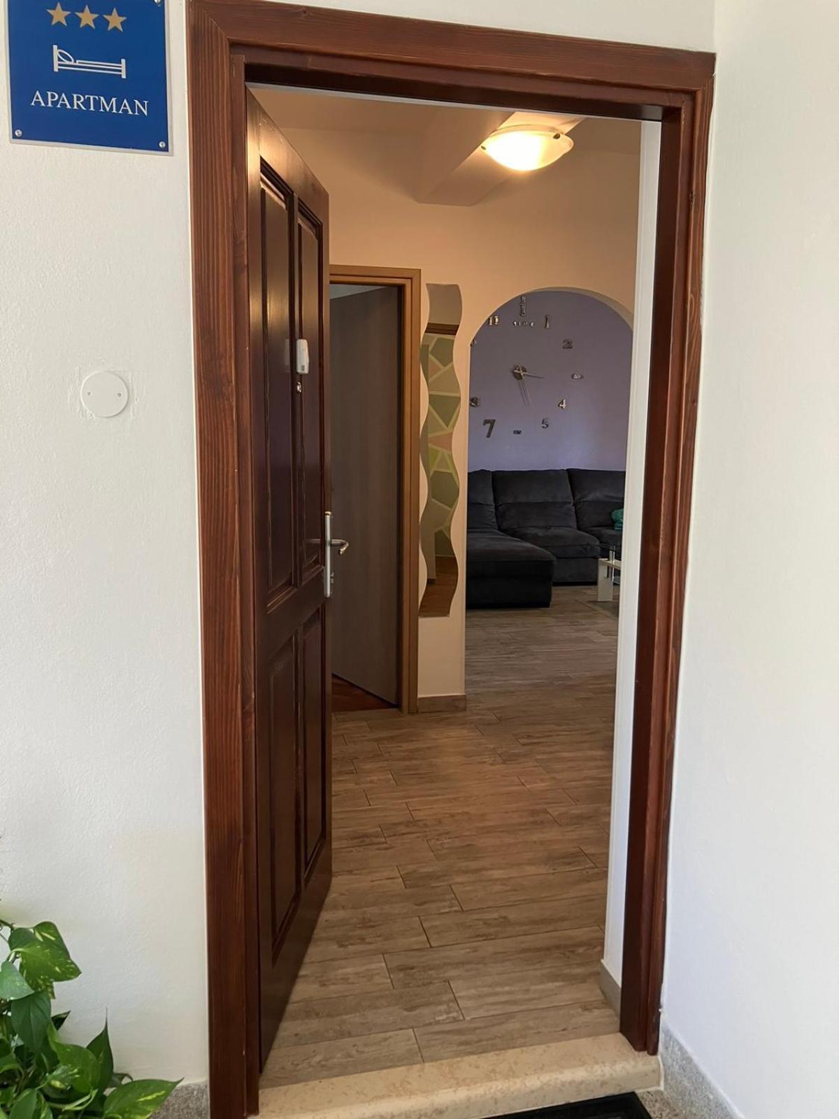 ורסאר Apartman Natali מראה חיצוני תמונה