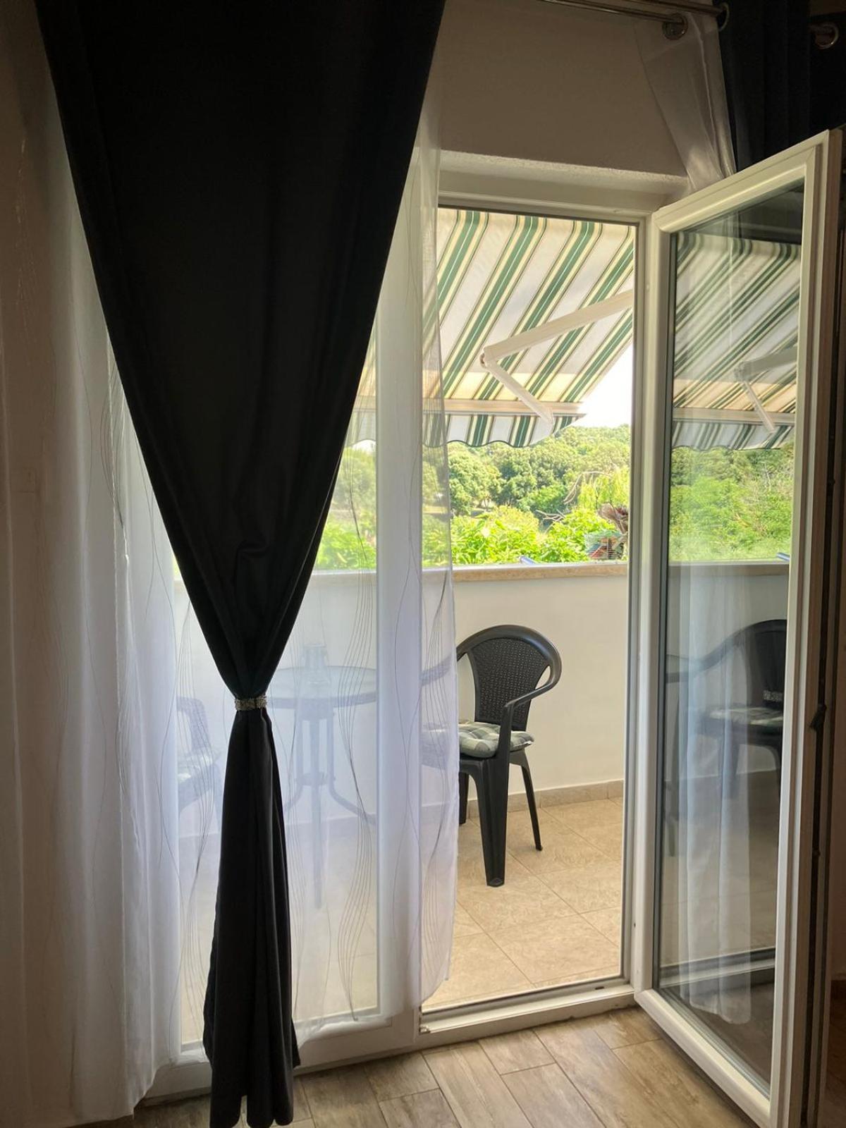 ורסאר Apartman Natali מראה חיצוני תמונה